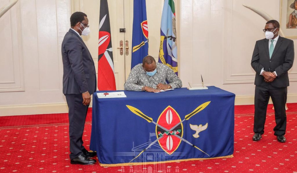 president uhuru kenyatta signs